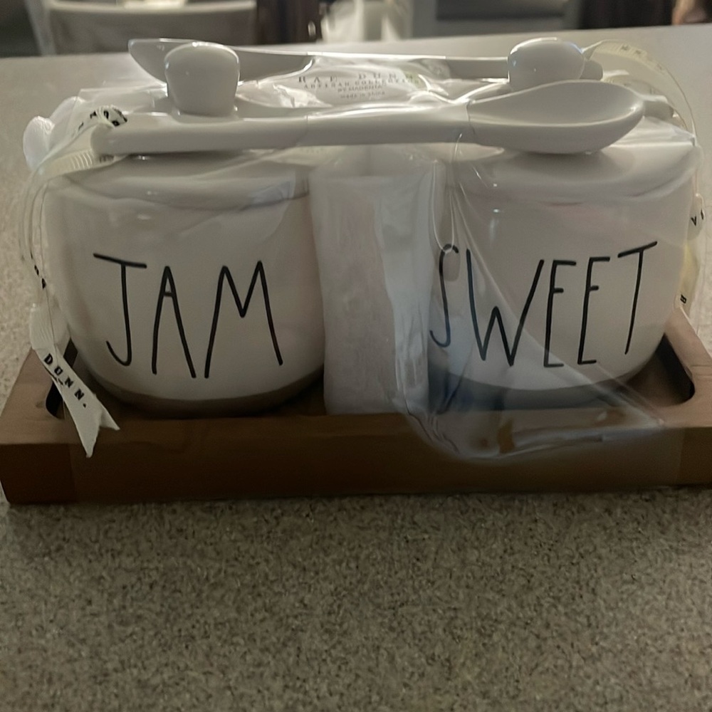 Rae dunn jam jelly jars
